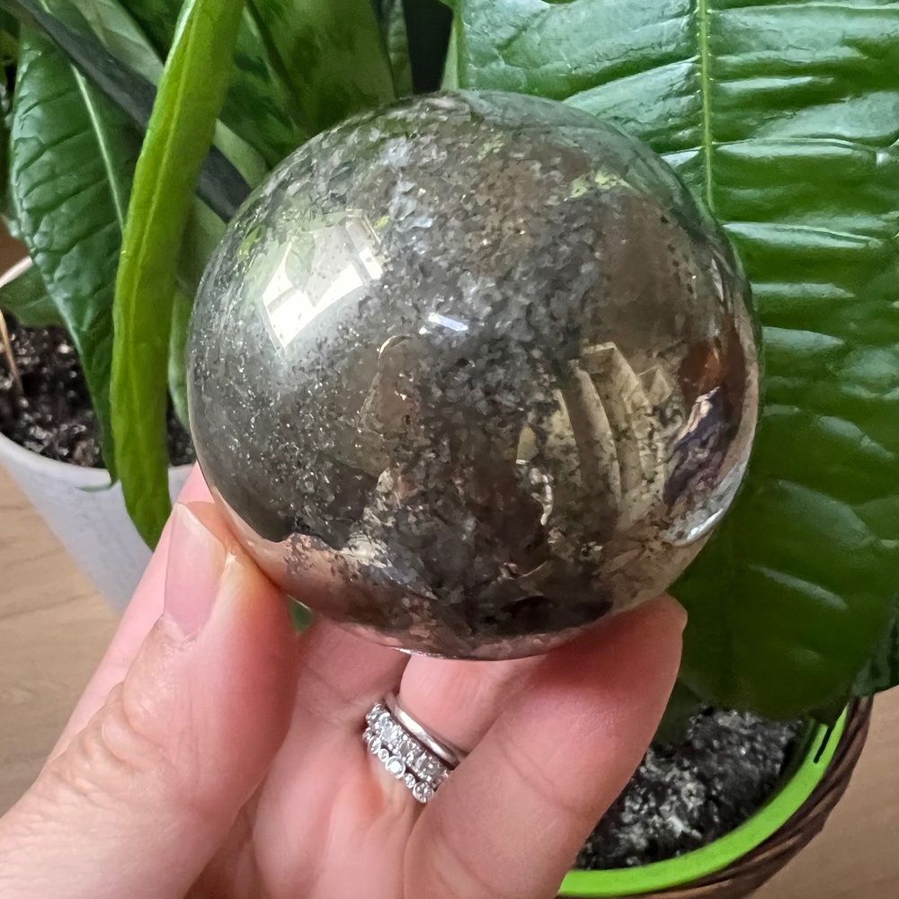 Pyrite sphere (c) | crystal